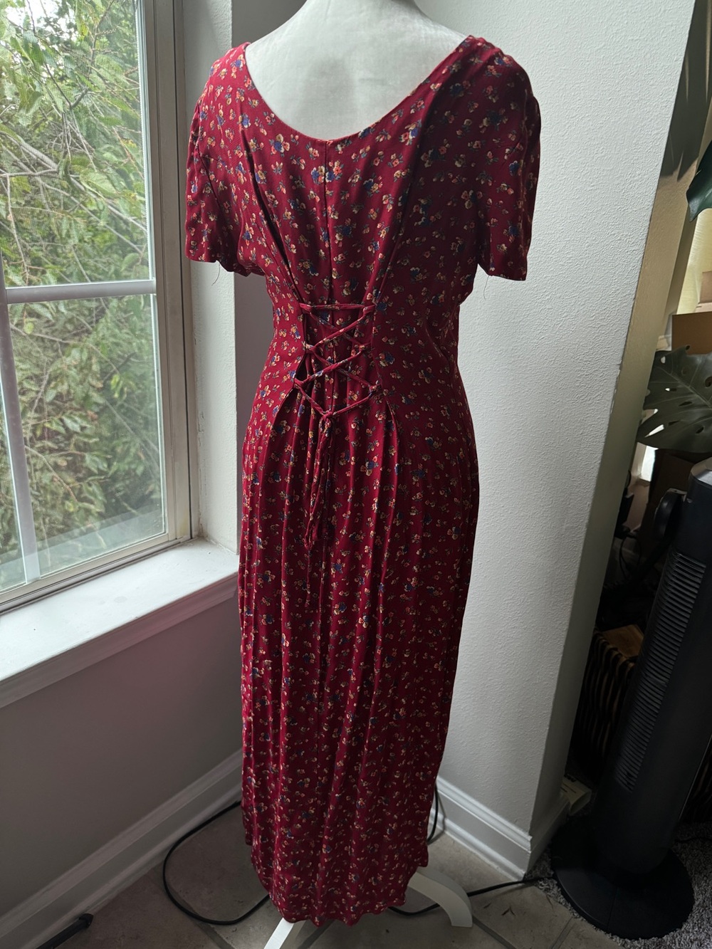 Vintage Red Floral Button-Front Women's Dress